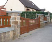 PORTAIL ALUMINIUM MELIES A DEUX VANTAUX TIERCES ET CLOTURE ASSORTIE . Fabriquant : Préfal